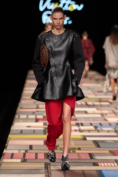 Look 45